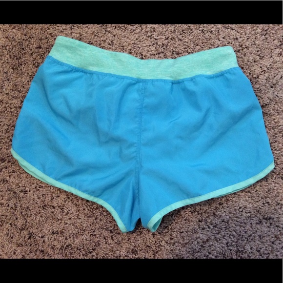 Champion Girls Performance Running Shorts (Gift with Purchase) - Picture 4 of 8